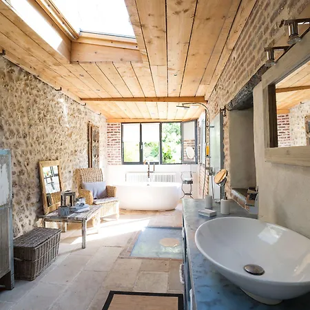 La Maison Du Parc Bed & Breakfast