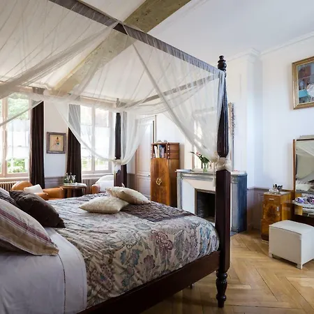 Bed & Breakfast La Maison Du Parc 4*