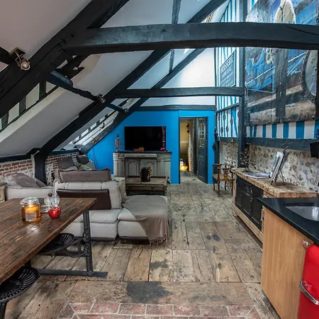 La Maison Du Parc Bed and breakfast 4*