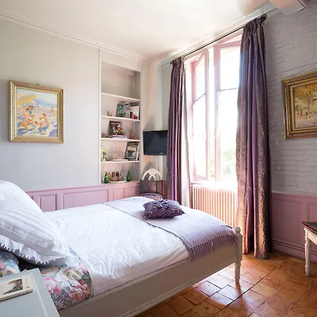 Frühstückspension La Maison Du Parc 4*