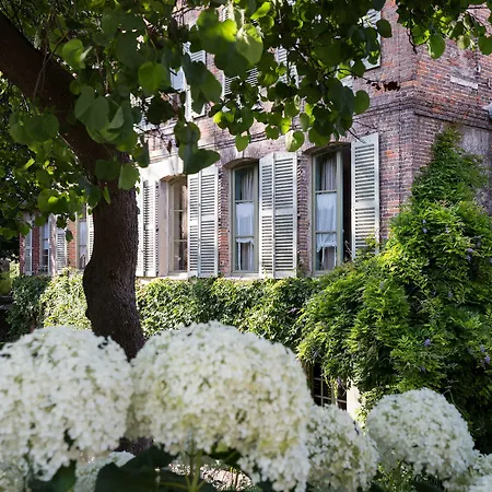 La Maison Du Parc Bed and breakfast