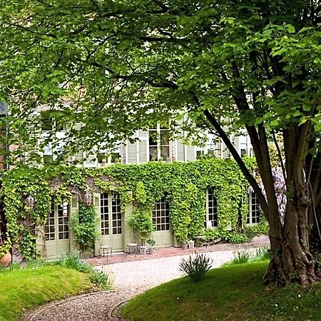 La Maison Du Parc Frühstückspension