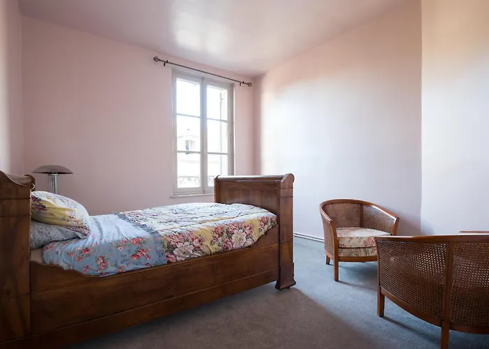 La Maison Du Parc 4*