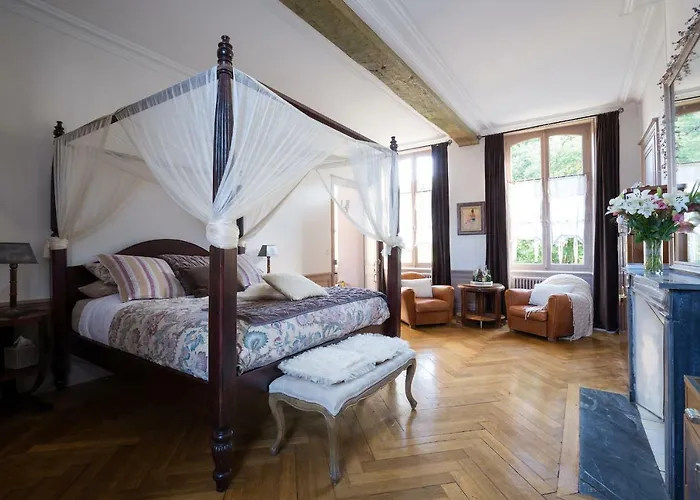 Nocleg ze śniadaniem La Maison Du Parc 4*